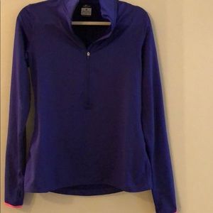 NIKE DRI-FIT Pullover